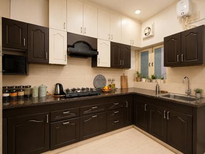 Kitchen Image of 1950 Sq.ft 3 BHK Apartment / Flat for sale in Jakhan Dehradun for Rs. 16000000