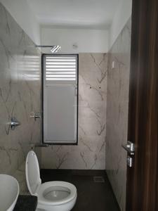 Common Bathroom Image of 910 Sq.ft 2 BHK Apartment / Flat for sale in Bhagwati Belmont, Kasarvadavali Thane for Rs. 8900000