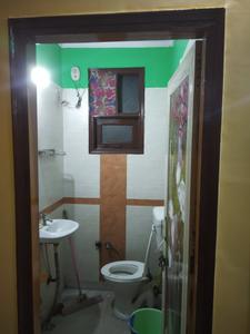 Bathroom Image of 450 Sq.ft 2 BHK Apartment / Flat for sale in Shahdara New Delhi for Rs. 3000000