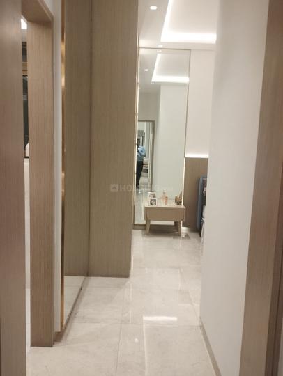 S G Height Main Image 1