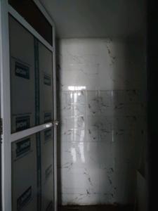Common Bathroom Image of 420 Sq.ft 1 BHK Apartment / Flat for sale in Vasai West Vasai for Rs. 4700000