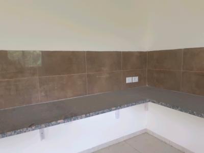 Kitchen Image of 2300 Sq.ft 3 BHK Apartment / Flat for sale in BPTP Amstoria , Sector 102 Gurgaon for Rs. 34000000
