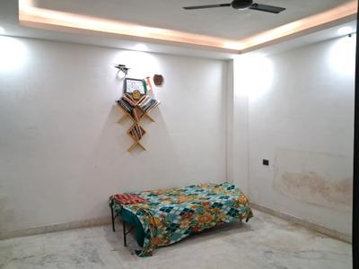 Bedroom Image of 900 Sq.ft 2 BHK Builder Floor for rent in Sector 72 Noida for Rs. 25000