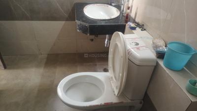 Bathroom Image of 795 Sq.ft 1 BHK Apartment / Flat for rent in Cosmos Express 99, Sector 99 Gurgaon for Rs. 20000