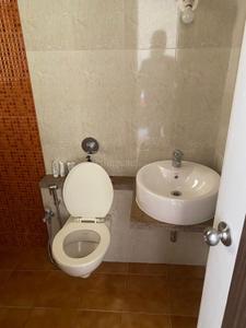 Bathroom Image of 490 Sq.ft 1 BHK Apartment / Flat for sale in Crescent Nexus Ascent, Santacruz East Mumbai for Rs. 14900000