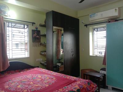 Bedroom Image of 955 Sq.ft 2 BHK Apartment / Flat for sale in South Dum Dum Kolkata for Rs. 4300000