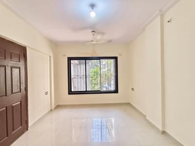 Living Room Image of 600 Sq.ft 1 BHK Apartment / Flat for sale in Dahisar West Mumbai for Rs. 11000000