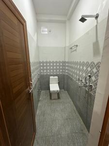 Bathroom Image of 1800 Sq.ft 3 BHK Duplex for sale in Naria Varanasi for Rs. 6950000