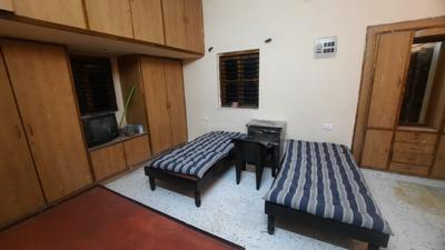 Bedroom Image of Nisarg's PG in Sector 6, Gandhinagar