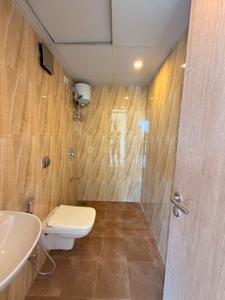 Bathroom Image of 530 Sq.ft 2 BHK Apartment / Flat for sale in Lodha Crown Kolshet, Kolshet Thane for Rs. 12000000