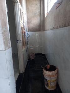 Bathroom Image of 639 Sq.ft 1 BHK Builder Floor for rent in Dadri Greater Noida for Rs. 7000