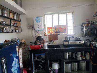 Kitchen Image of 671 Sq.ft 1 BHK Apartment / Flat for sale in Shaniwar Peth Pune for Rs. 8000000