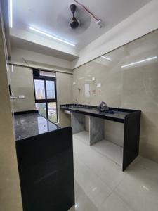 Kitchen Image of 620 Sq.ft 2 BHK Apartment / Flat for rent in Worli Mumbai for Rs. 120000
