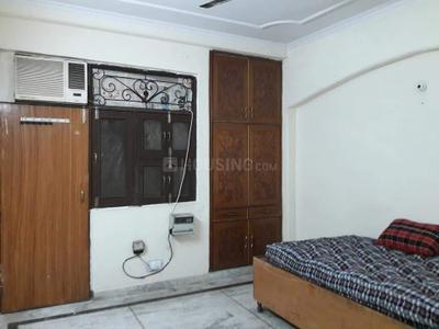 Bedroom Image of 628 Sq.ft 1 BHK Builder Floor for rent in Karol Bagh New Delhi for Rs. 16874