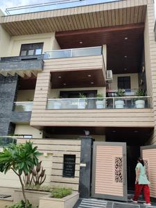 Image of 2300 Sq.ft 2 BHK Builder Floor for rent in Gomti Nagar, Lucknow for Rs. 21000