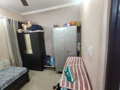 Bedroom Image of 900 Sq.ft 2 BHK Apartment / Flat for sale in Husainganj Lucknow for Rs. 4000000
