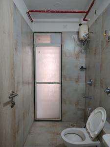 Common Bathroom Image of 500 Sq.ft 1 BHK Apartment / Flat for rent in Puraniks City Reserva Phase 1, Kasarvadavali Thane for Rs. 17250
