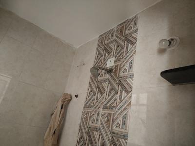 Bathroom Image of 680 Sq.ft 1 BHK Apartment / Flat for rent in Swami Samruddhi, Undri Pune for Rs. 15000