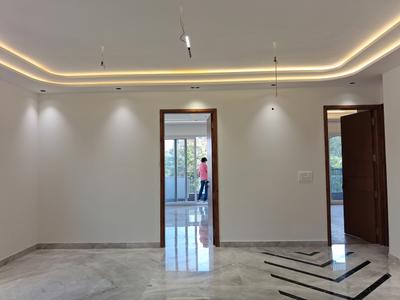 Living Room Image of 1800 Sq.ft 3 BHK Builder Floor for sale in Paschim Vihar New Delhi for Rs. 40000000