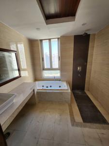 Kitchen Image of 2205 Sq.ft 3 BHK Apartment / Flat for sale in Jaypee The Kalypso Court, Sector 128 Noida for Rs. 45000000