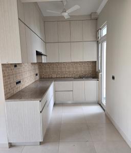 Kitchen Image of 1093 Sq.ft 2.5 BHK Builder Floor for sale in Central Park Flamingo Floors, Sector 32 Sohna for Rs. 13000000