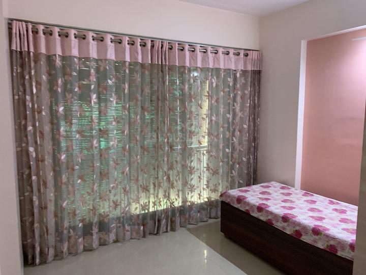 Gala Swing Bedroom 1