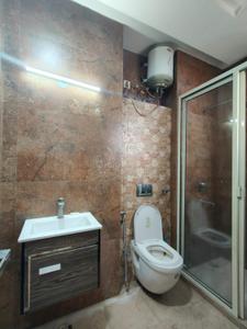 Bathroom Image of 2200 Sq.ft 3 BHK Builder Floor for rent in Sector 15 Faridabad for Rs. 55000