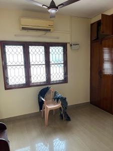 Bedroom Image of 810 Sq.ft 2 BHK Apartment / Flat for rent in Nungambakkam Chennai for Rs. 40000