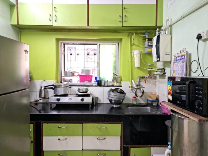 Kitchen Image of 475 Sq.ft 1 BHK Apartment / Flat for sale in Sion Mumbai for Rs. 8500000