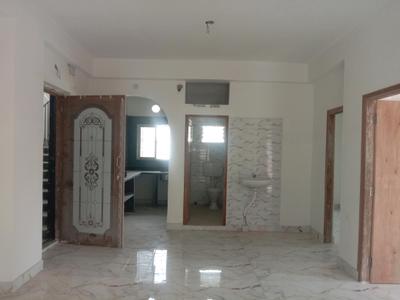 Living Room Image of 970 Sq.ft 2 BHK Apartment / Flat for sale in Keshtopur Kolkata for Rs. 3600000
