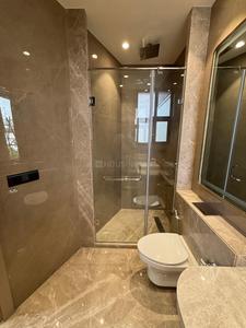 Bathroom Image of 2400 Sq.ft 4 BHK Duplex for sale in Safdarjung Enclave New Delhi for Rs. 125000000
