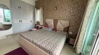 Bedroom Image of 1350 Sq.ft 3 BHK Apartment / Flat for sale in CRC Sublimis, Noida Extension Greater Noida for Rs. 13500000