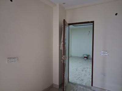 Bedroom Image of 980 Sq.ft 2 BHK Apartment / Flat for sale in GCM Gomati Apartment, Sector 49 Noida for Rs. 3960000