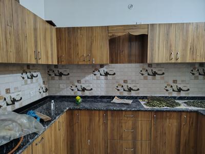 Kitchen Image of 2000 Sq.ft 2 BHK Builder Floor for rent in Indira Nagar Lucknow for Rs. 15000