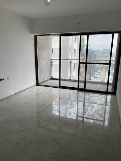 Unique Youtopia Main Image 1