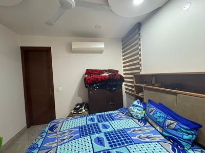 Bathroom Image of 1350 Sq.ft 3 BHK Builder Floor for sale in Janakpuri New Delhi for Rs. 37500000