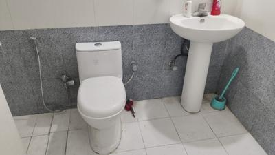 Ovhal Spring Bathroom Two 3