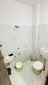 Bathroom Image of 500 Sq.ft 1 RK Builder Floor for rent in Indra Puri Colony Indore for Rs. 9500
