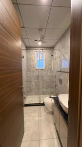 Bathroom Image of 1650 Sq.ft 3 BHK Builder Floor for sale in Trehan Luxury Floors 71, Sector 71 Gurgaon for Rs. 22500000