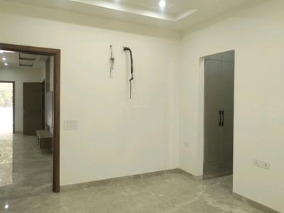 Bedroom Image of 1800 Sq.ft 4 BHK Builder Floor for sale in Paschim Vihar New Delhi for Rs. 31500000