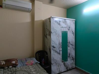 Bedroom Image of 500 Sq.ft 2 BHK Builder Floor for sale in Paharganj New Delhi for Rs. 4500000