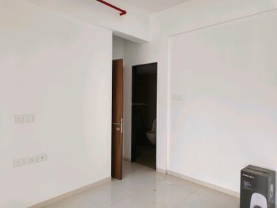 Bedroom Image of 1200 Sq.ft 3 BHK Apartment / Flat for rent in Runwal The Central Park Phase I, Chinchwad Pune for Rs. 41000