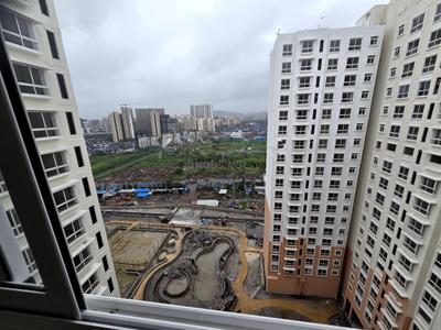 Balcony Image of 982 Sq.ft 2.5 BHK Apartment / Flat for rent in Hubtown Rising City, Ghatkopar East Mumbai for Rs. 64000