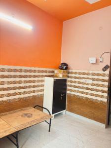 Bedroom Image of 650 Sq.ft 3 BHK Independent House for rent in Ganga Nagar Meerut for Rs. 12000