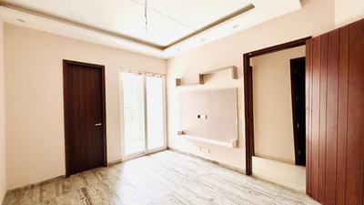 Bedroom Image of 1500 Sq.ft 3 BHK Apartment / Flat for sale in Peer Muchalla Zirakpur for Rs. 6800000
