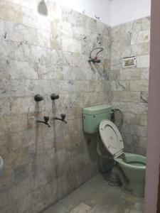Bedroom One Image of 900 Sq.ft 2 BHK Apartment / Flat for rent in Vikaspuri New Delhi for Rs. 25000