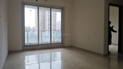 Living Room Image of 750 Sq.ft 2 BHK Apartment / Flat for rent in Rosa Manhattan, Hiranandani Estate Thane for Rs. 45000