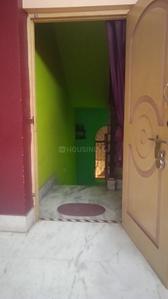 Hall Image of 700 Sq.ft 1 BHK Builder Floor for rent in Patuli Kolkata for Rs. 13000