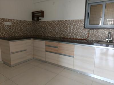 Kitchen Image of 1200 Sq.ft 2 BHK Apartment / Flat for rent in Amanora Adreno Towers, Hadapsar Pune for Rs. 50000