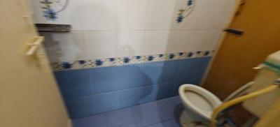 Bathroom Image of 1600 Sq.ft 3 BHK Builder Floor for rent in Kalyan Nagar Bengaluru for Rs. 30100
